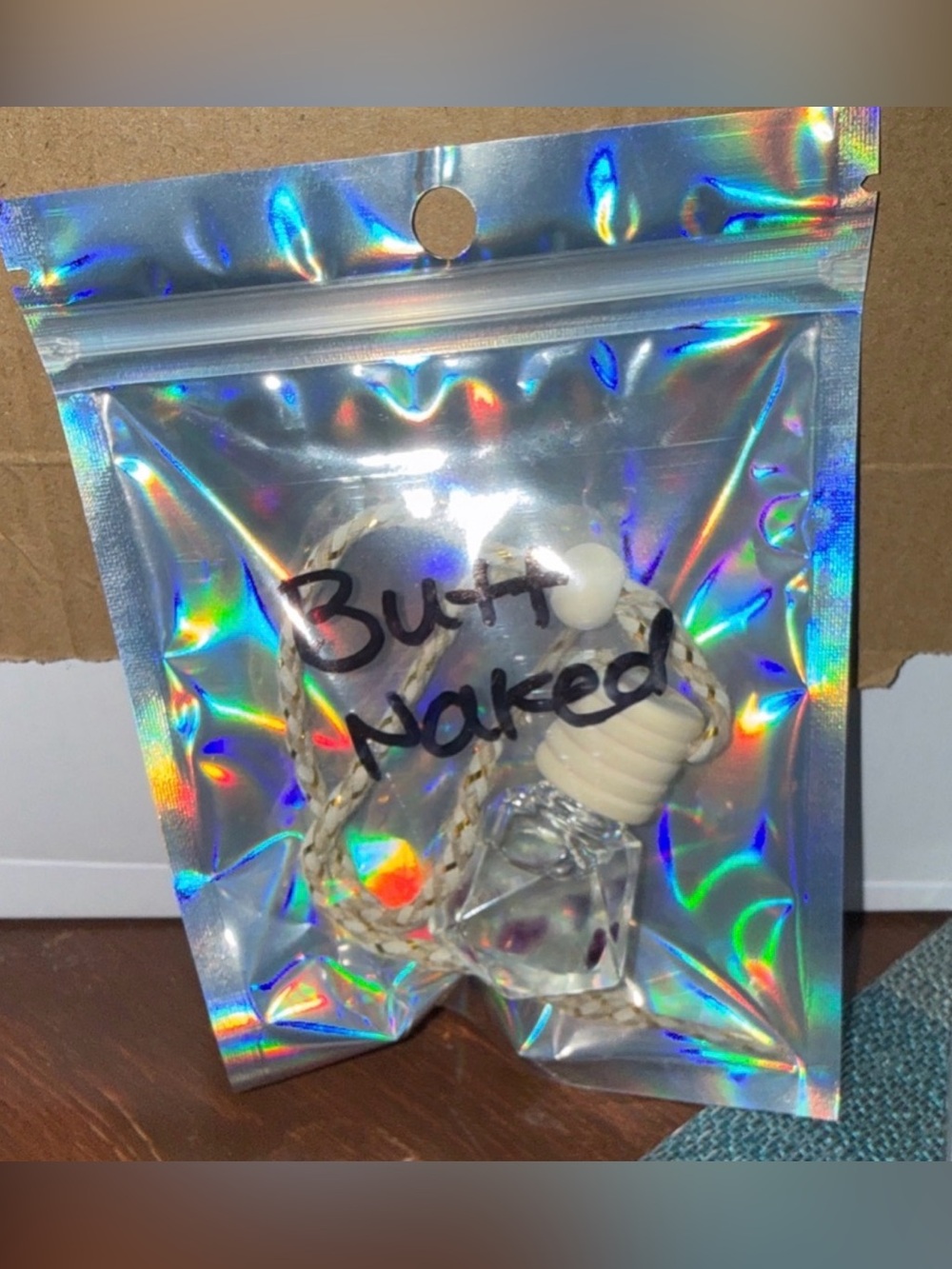 Scented Hanging Car Diffuser - Picture 2 of 2